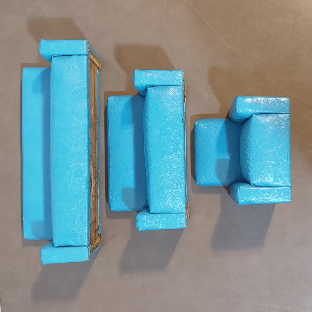 Doll Furniture Living Room Set of 3 Hand Crafted Vintage Blue Boat seat material - Picture 9 of 16